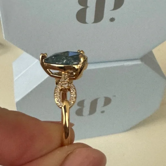 ✨ Eternal Balance Ring – London Blue Sapphire Ice Crystal ✨ - Picture 11 of 11